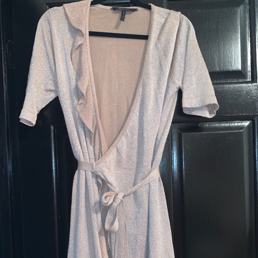 BCBG MAXAZRIA GOLD DRESS